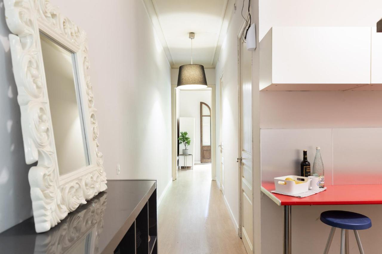 Sagrada Familia III By Enjoy Apartments บาร์เซโลนา ภายนอก รูปภาพ