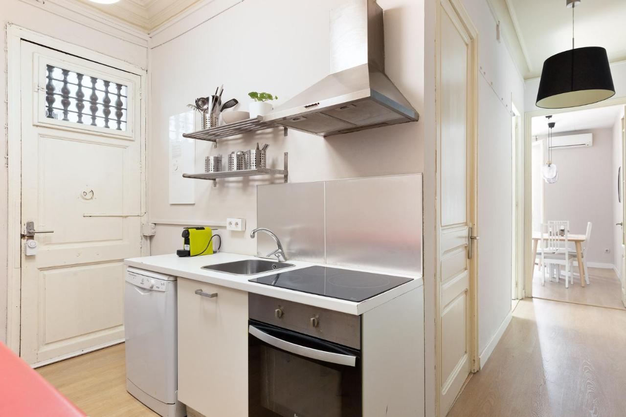 Sagrada Familia III By Enjoy Apartments บาร์เซโลนา ภายนอก รูปภาพ