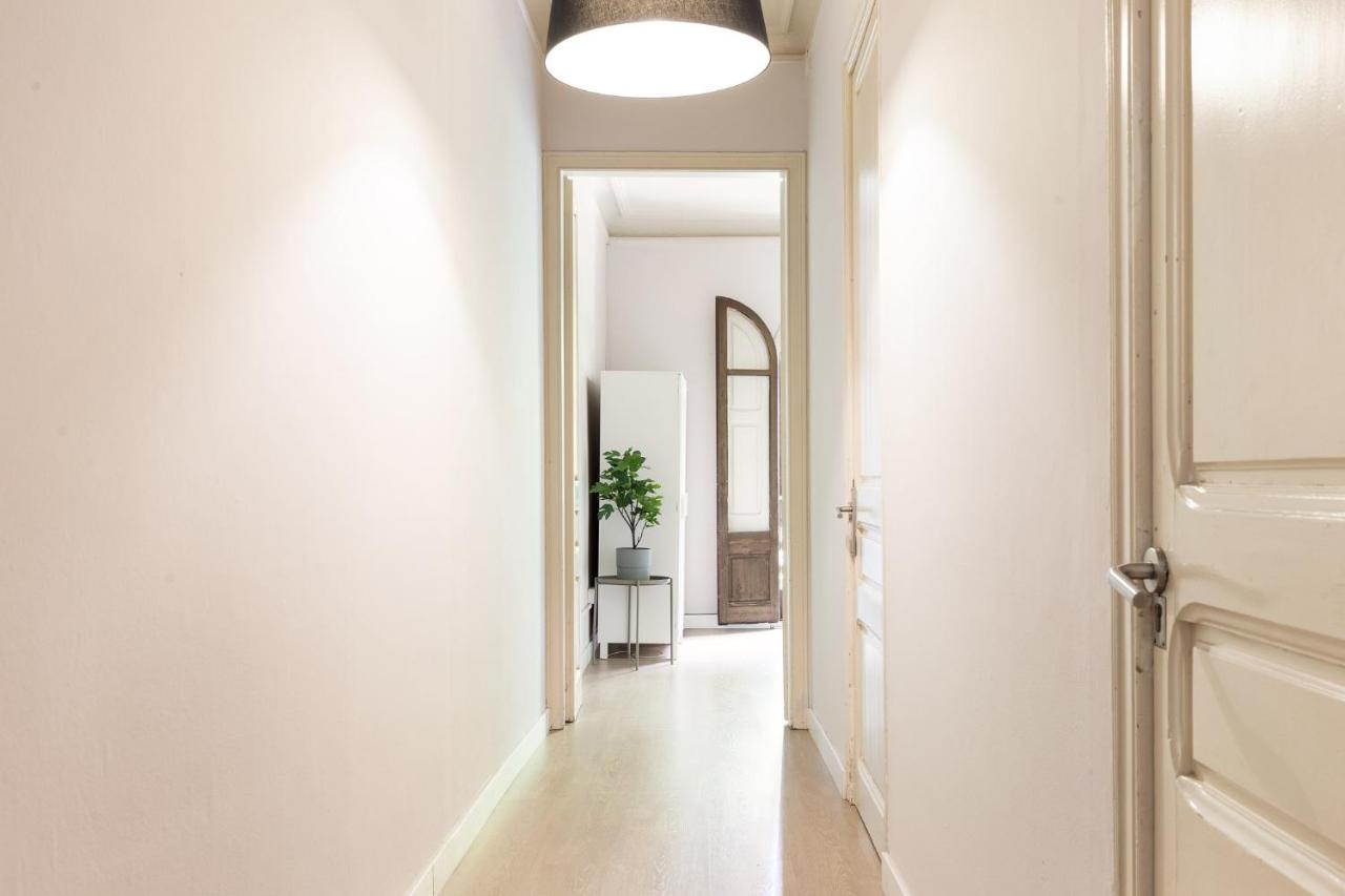Sagrada Familia III By Enjoy Apartments บาร์เซโลนา ภายนอก รูปภาพ